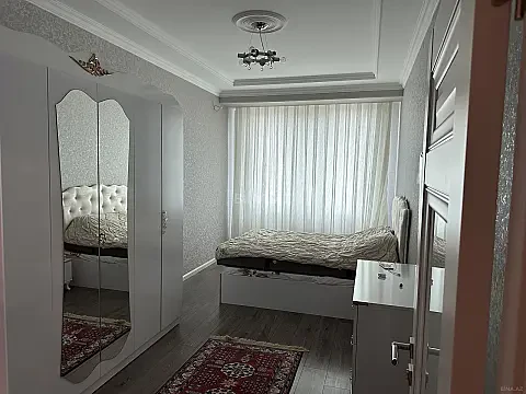 Satılır 3 otaqlı mənzil 94 m²