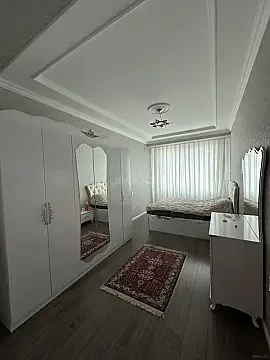 Satılır 3 otaqlı mənzil 94 m²