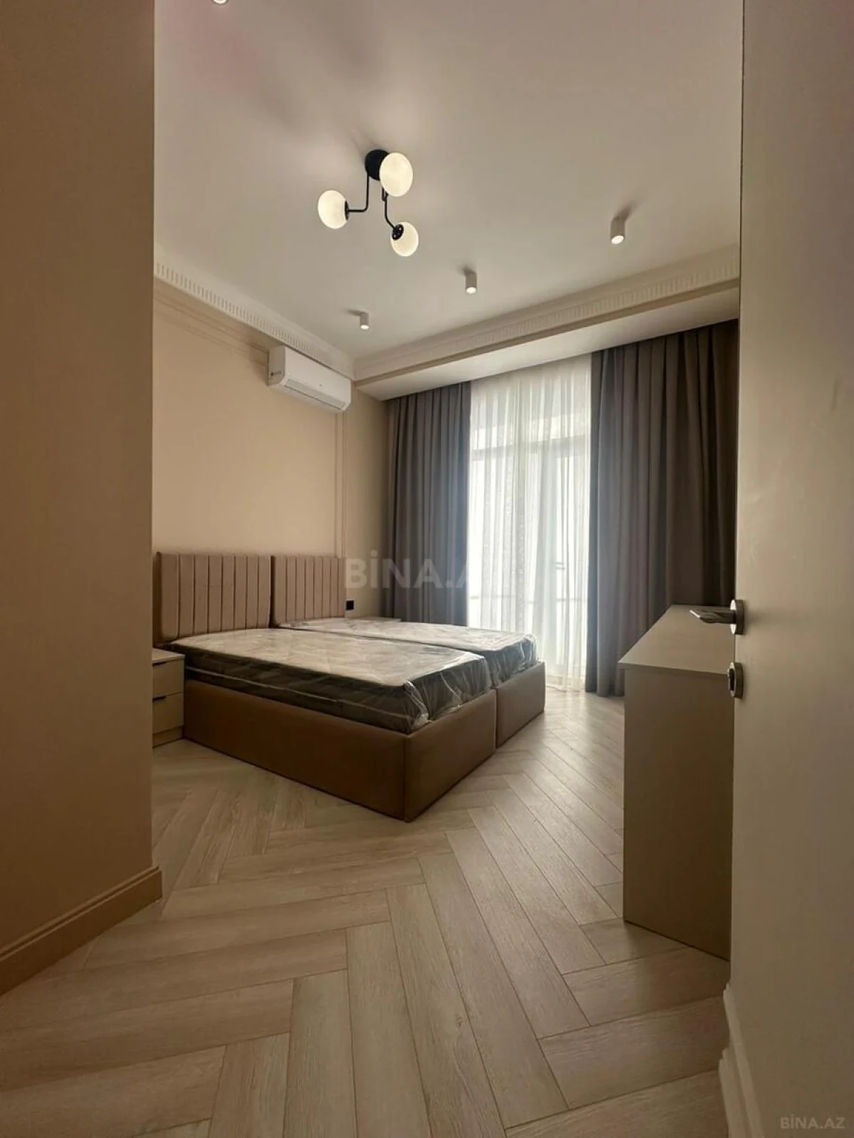 Kirayə verilir 3 otaqlı mənzil 100 m²