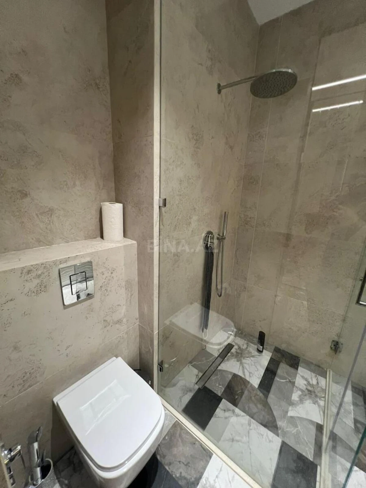 Kirayə verilir 2 otaqlı mənzil 60 m²