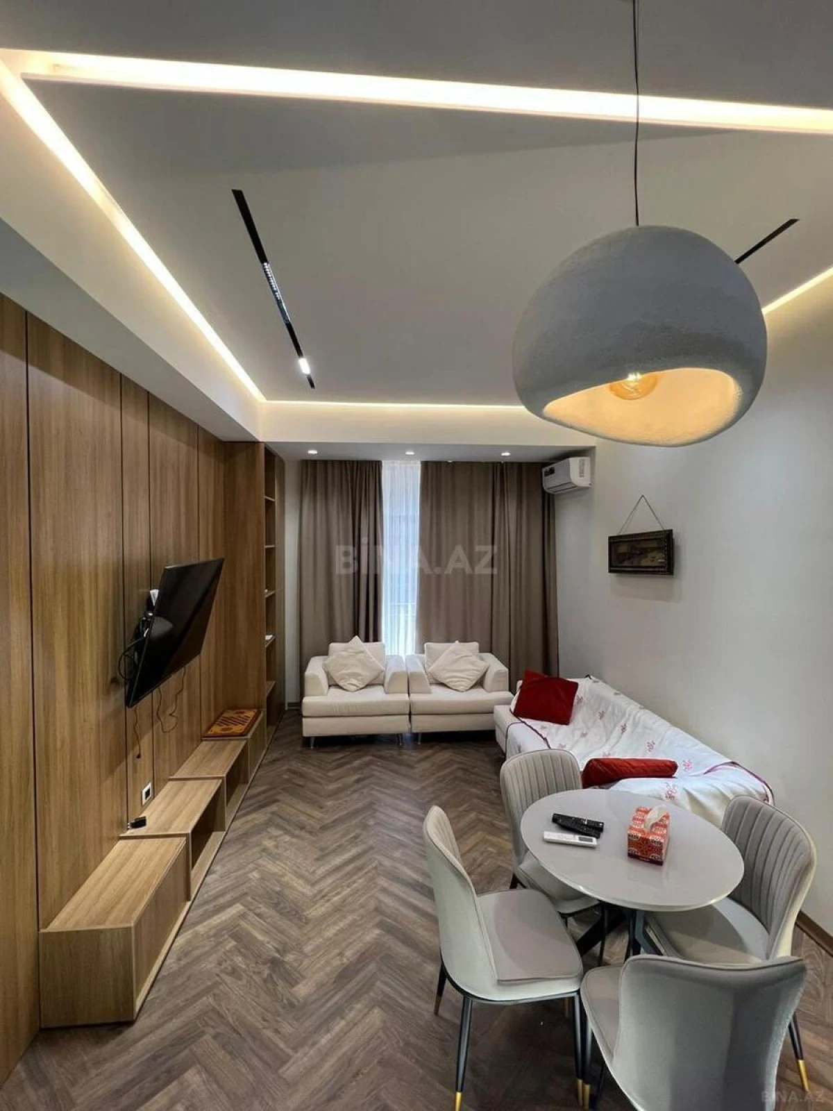 Kirayə verilir 2 otaqlı mənzil 60 m²