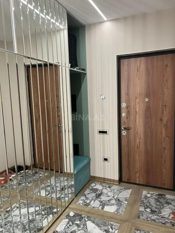Kirayə verilir 2 otaqlı mənzil 60 m²