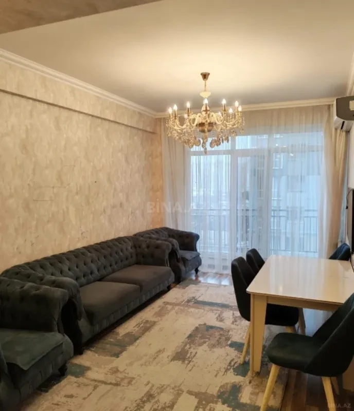 Satılır 2 otaqlı mənzil 76 m²