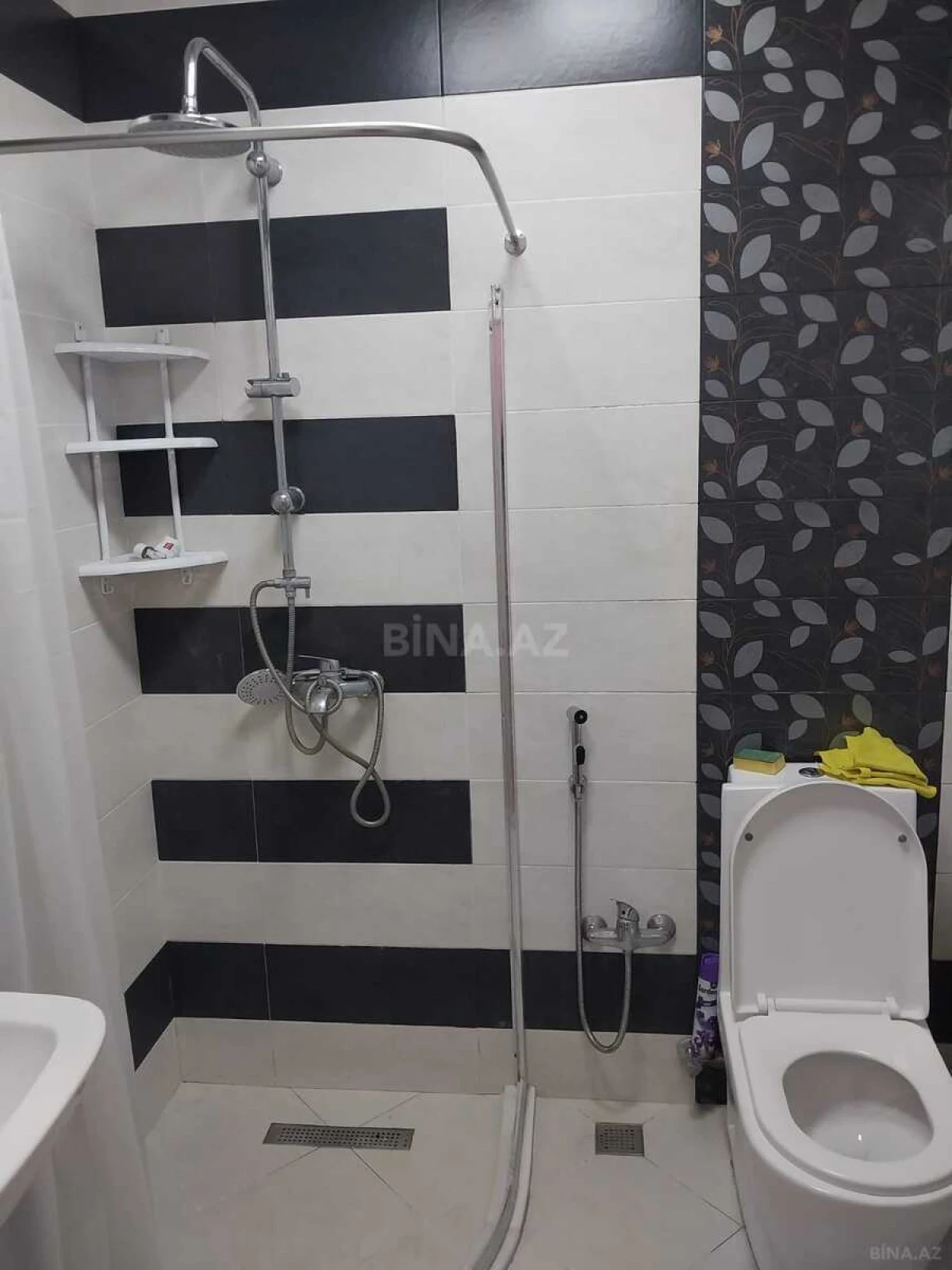Kirayə verilir 2 otaqlı mənzil 88 m²