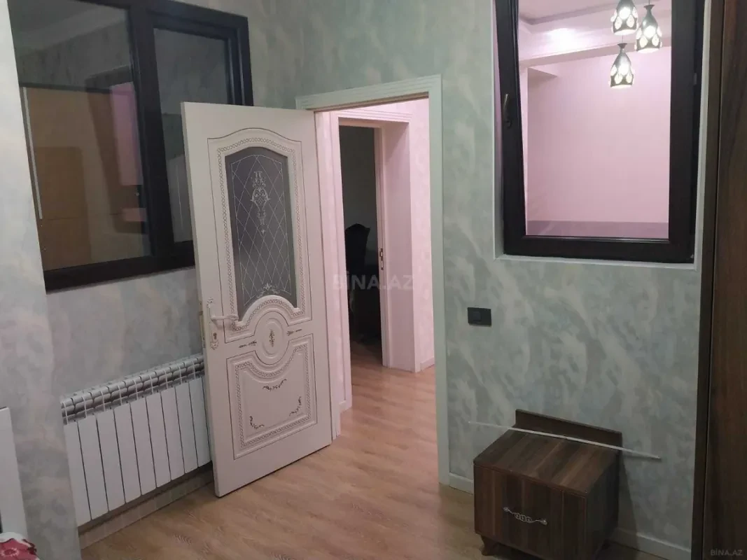 Kirayə verilir 2 otaqlı mənzil 88 m²