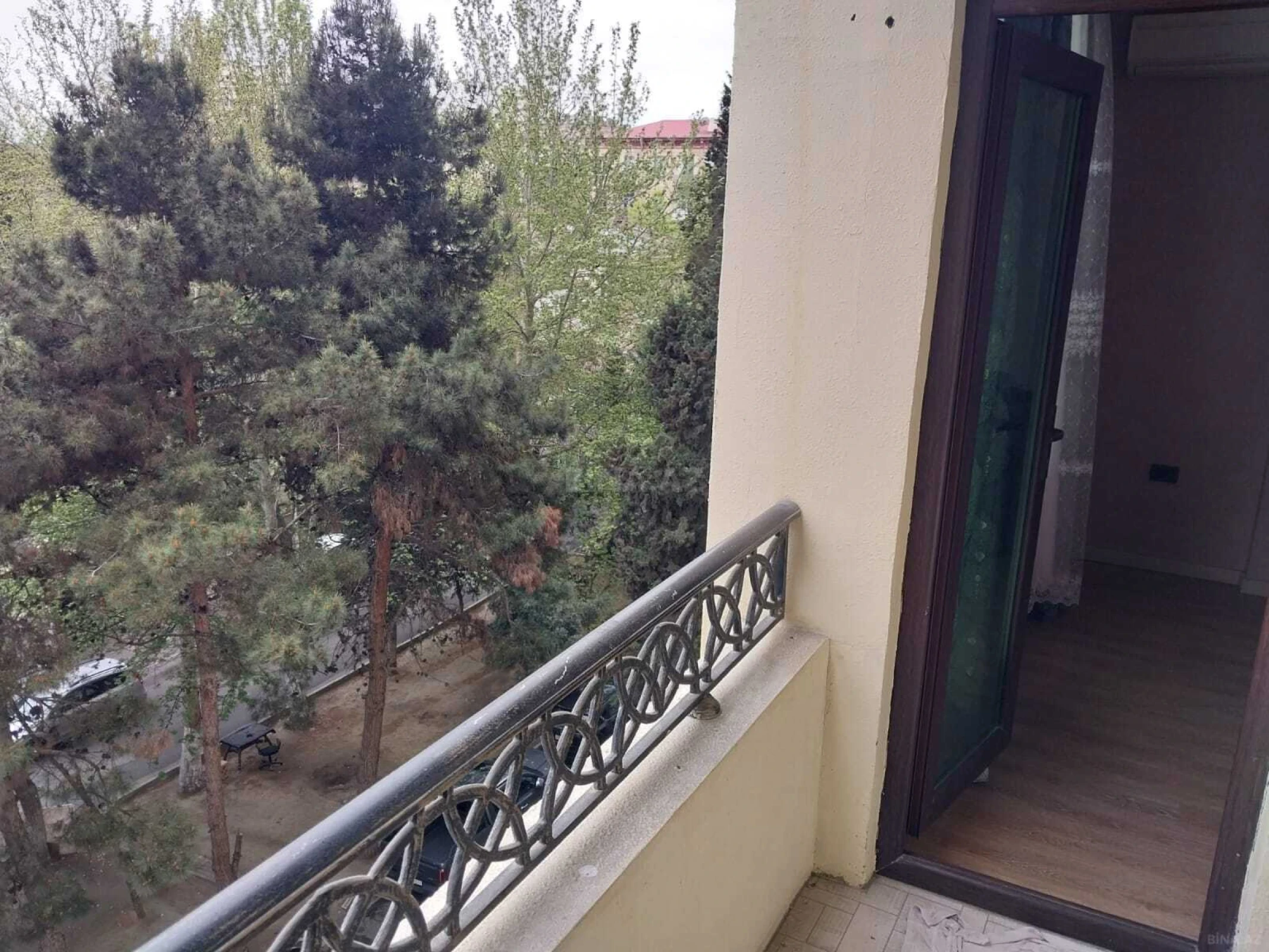 Kirayə verilir 2 otaqlı mənzil 88 m²