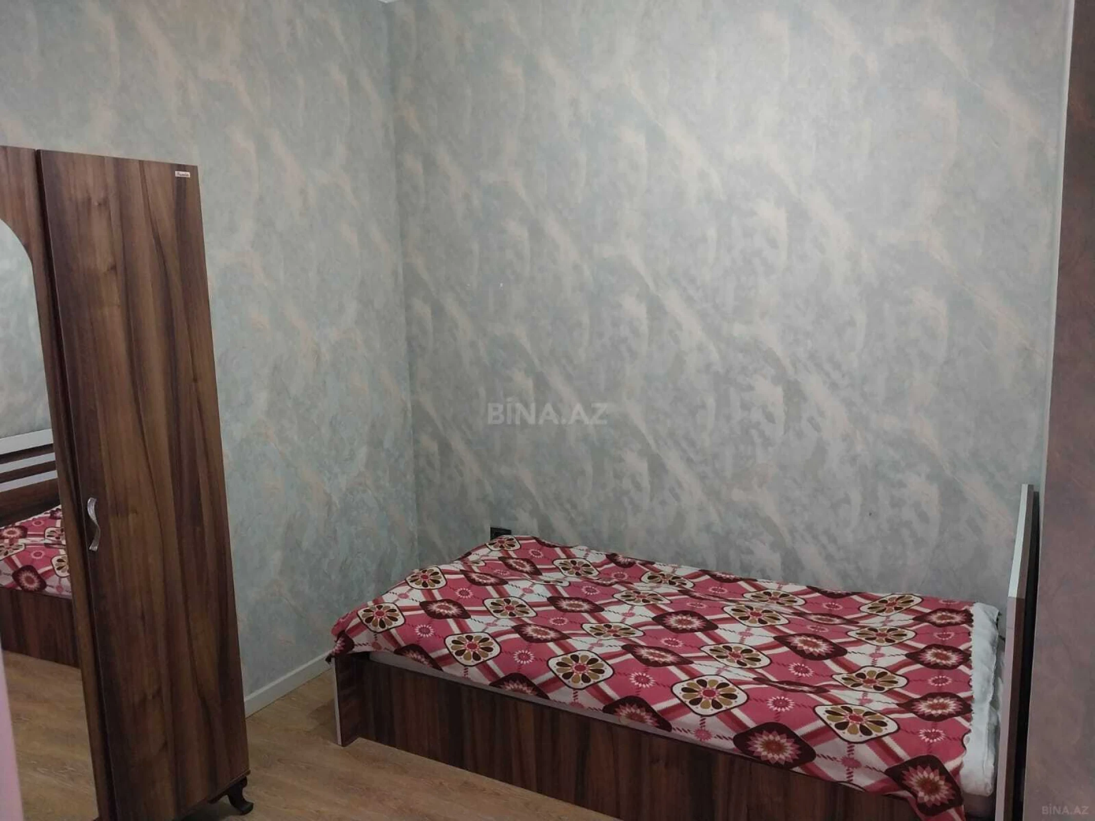 Kirayə verilir 2 otaqlı mənzil 88 m²