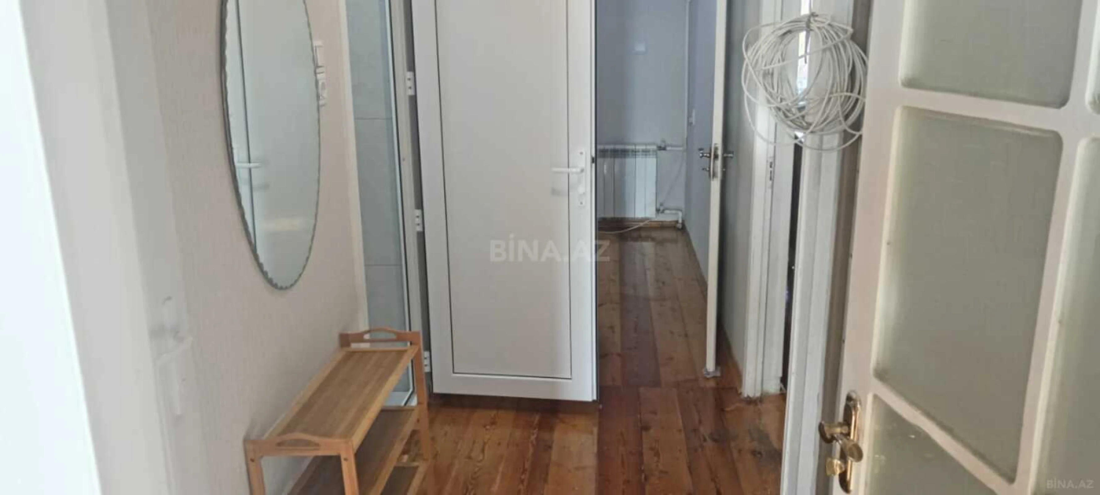Kirayə verilir 2 otaqlı mənzil 60 m²