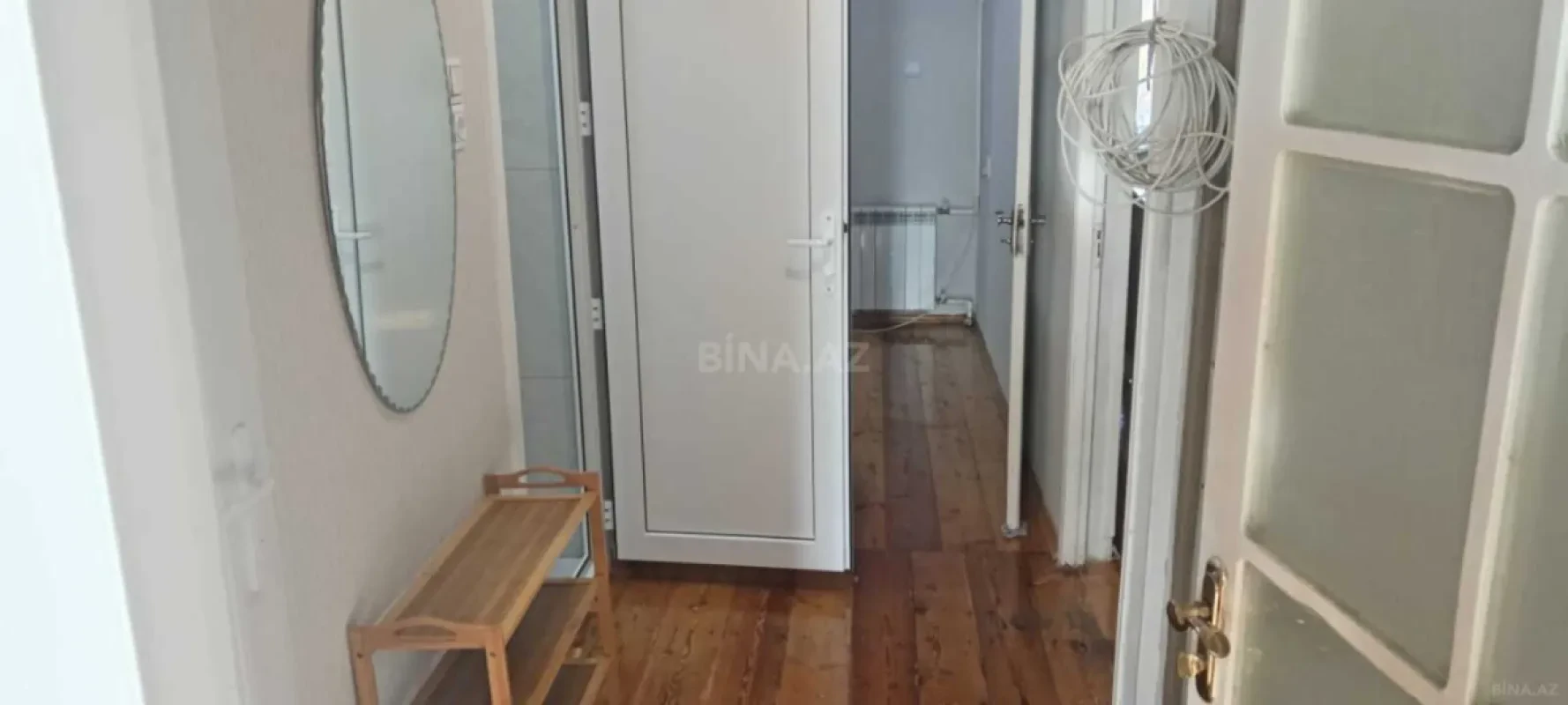 Kirayə verilir 2 otaqlı mənzil 60 m²