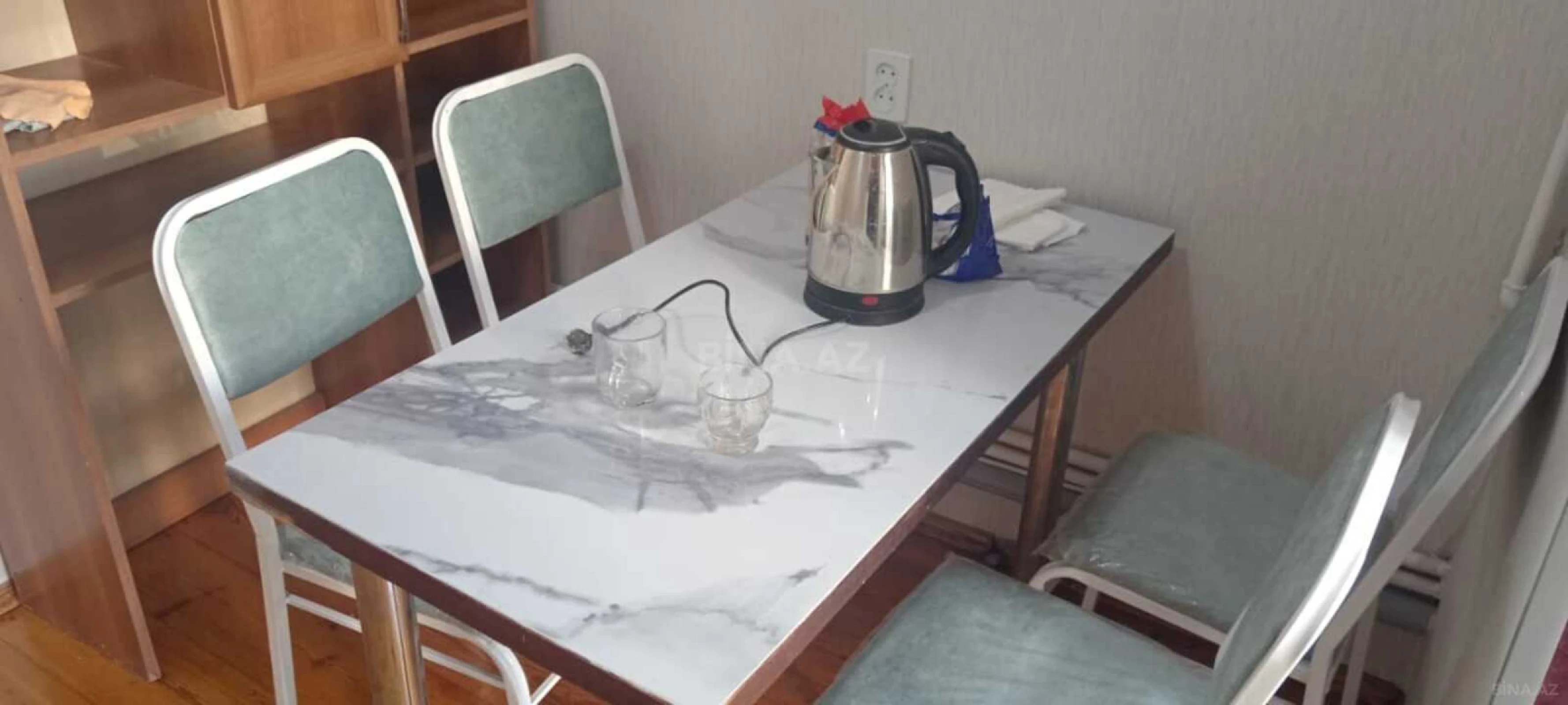 Kirayə verilir 2 otaqlı mənzil 60 m²