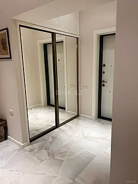 Satılır 3 otaqlı mənzil 95 m²