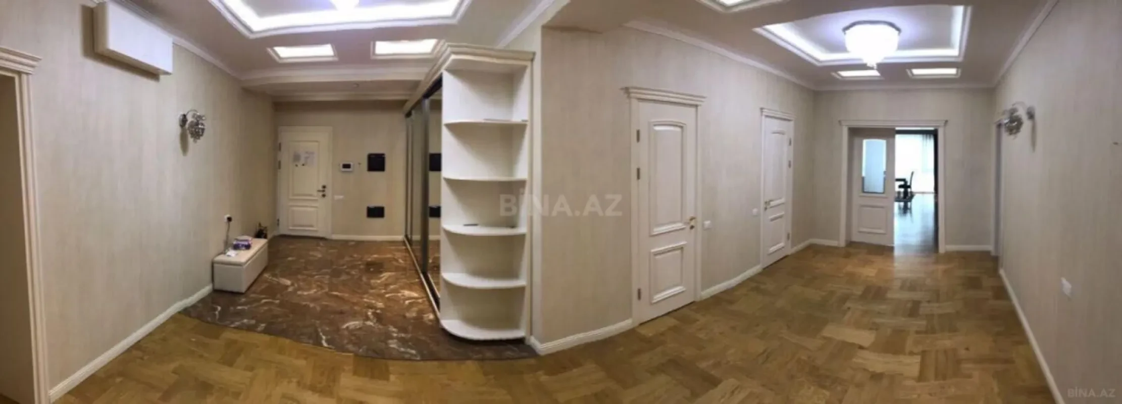 Kirayə verilir 3 otaqlı mənzil 215 m²