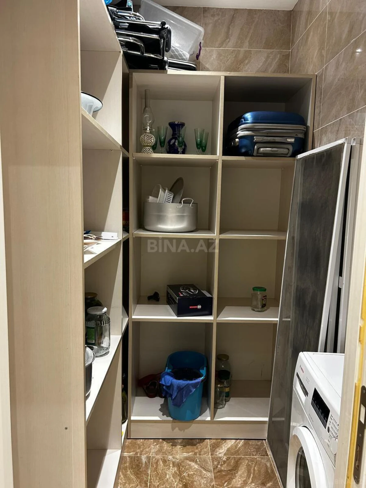 Satılır 3 otaqlı mənzil 127 m²