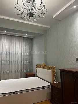 Satılır 3 otaqlı mənzil 127 m²