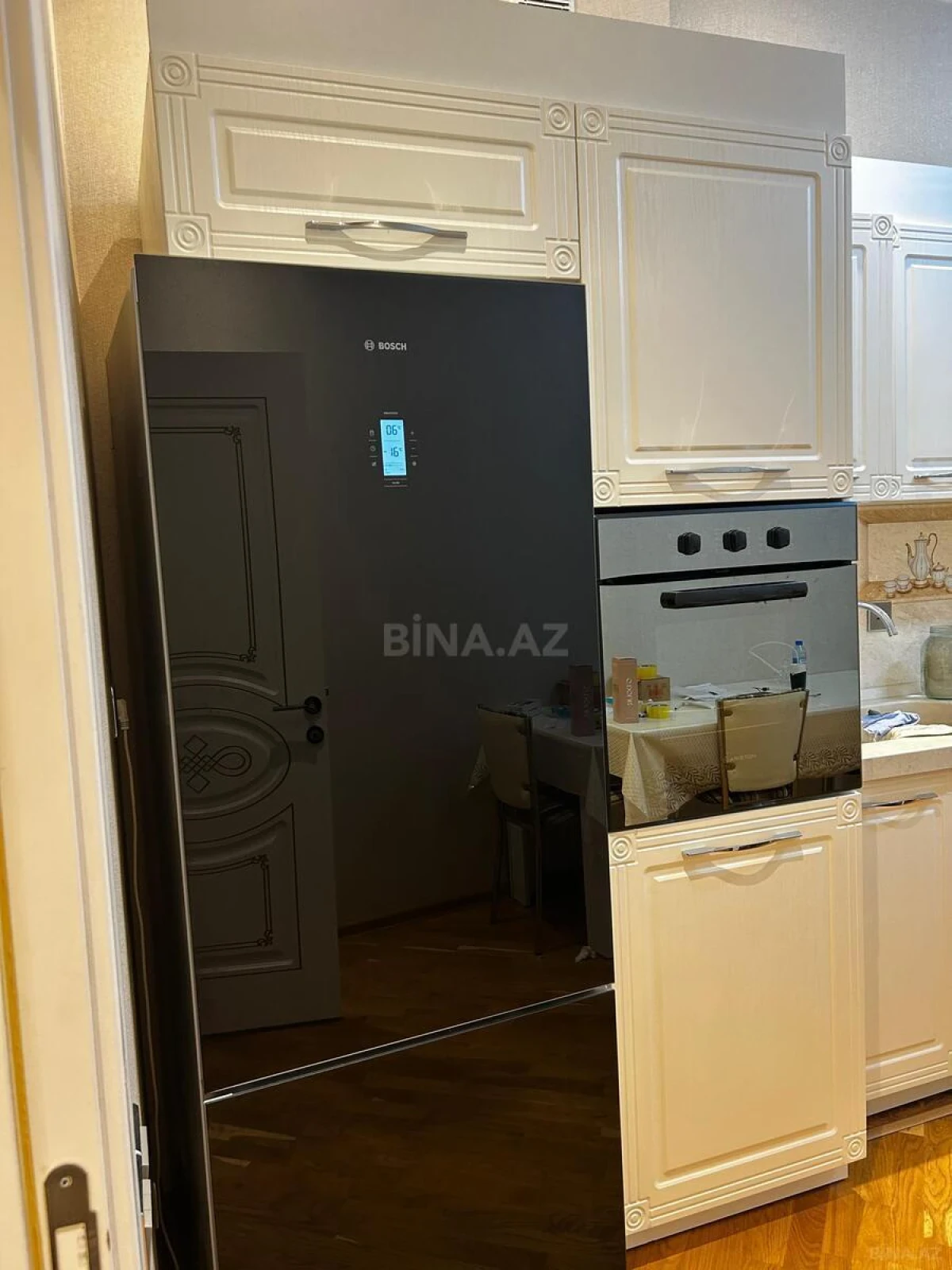 Satılır 3 otaqlı mənzil 127 m²
