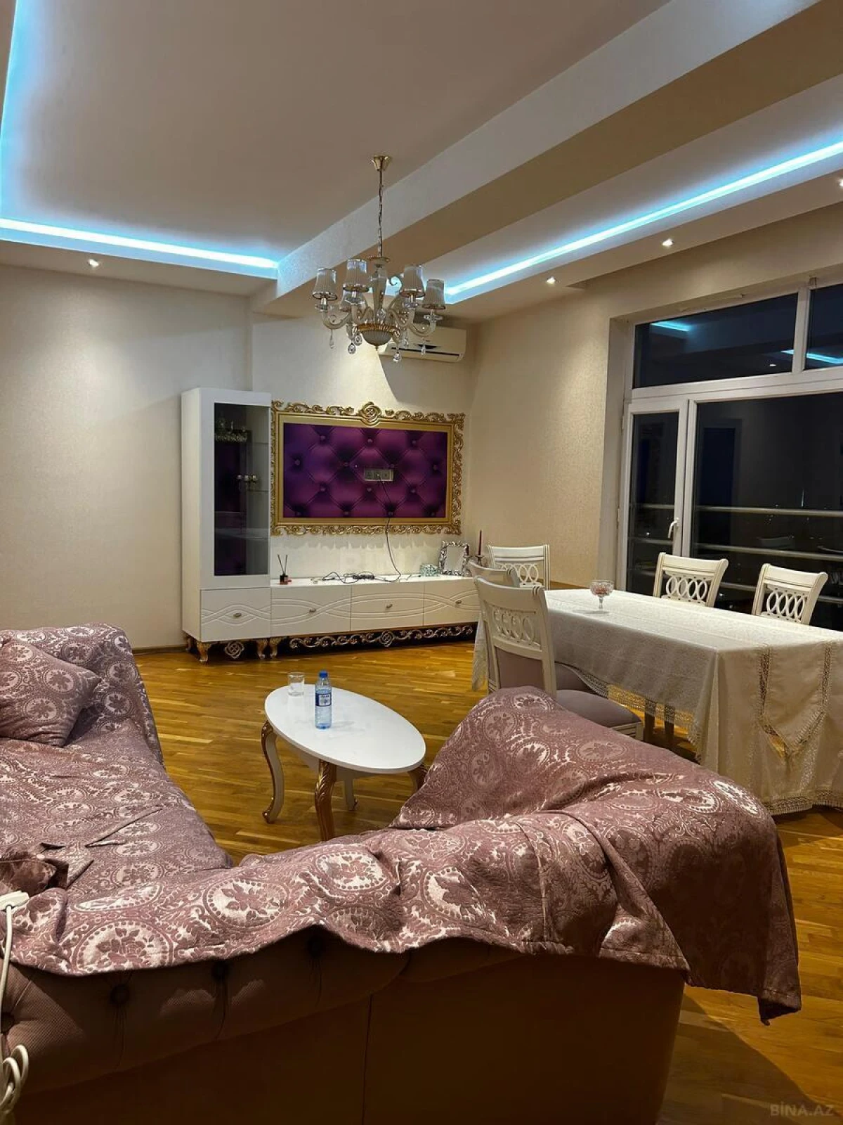 Satılır 3 otaqlı mənzil 127 m²
