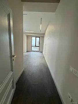 Kirayə verilir 4 otaqlı mənzil 190 m²