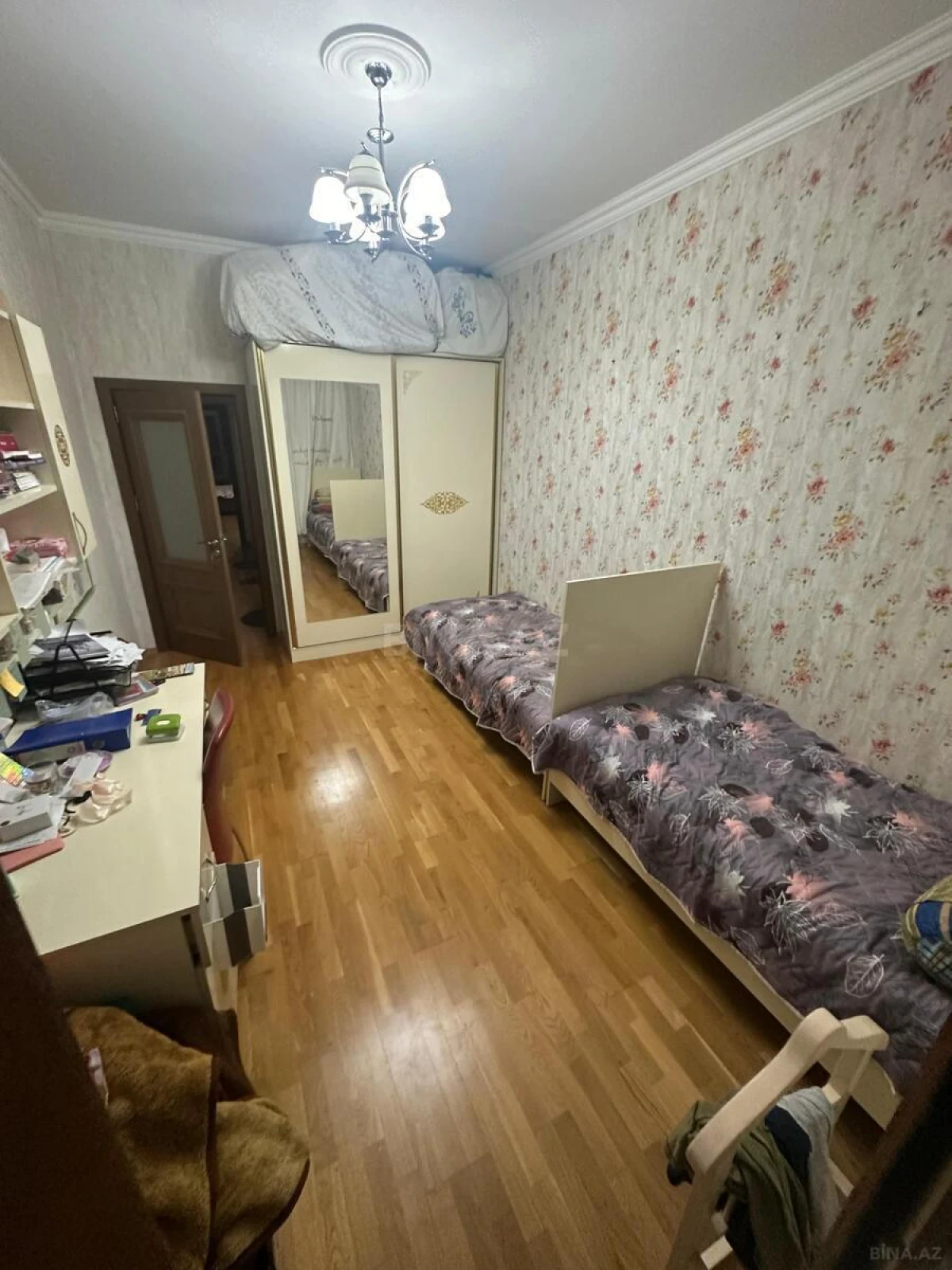 Satılır 3 otaqlı mənzil 116 m²