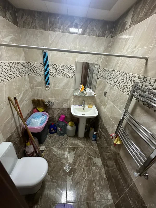 Satılır 3 otaqlı mənzil 116 m²