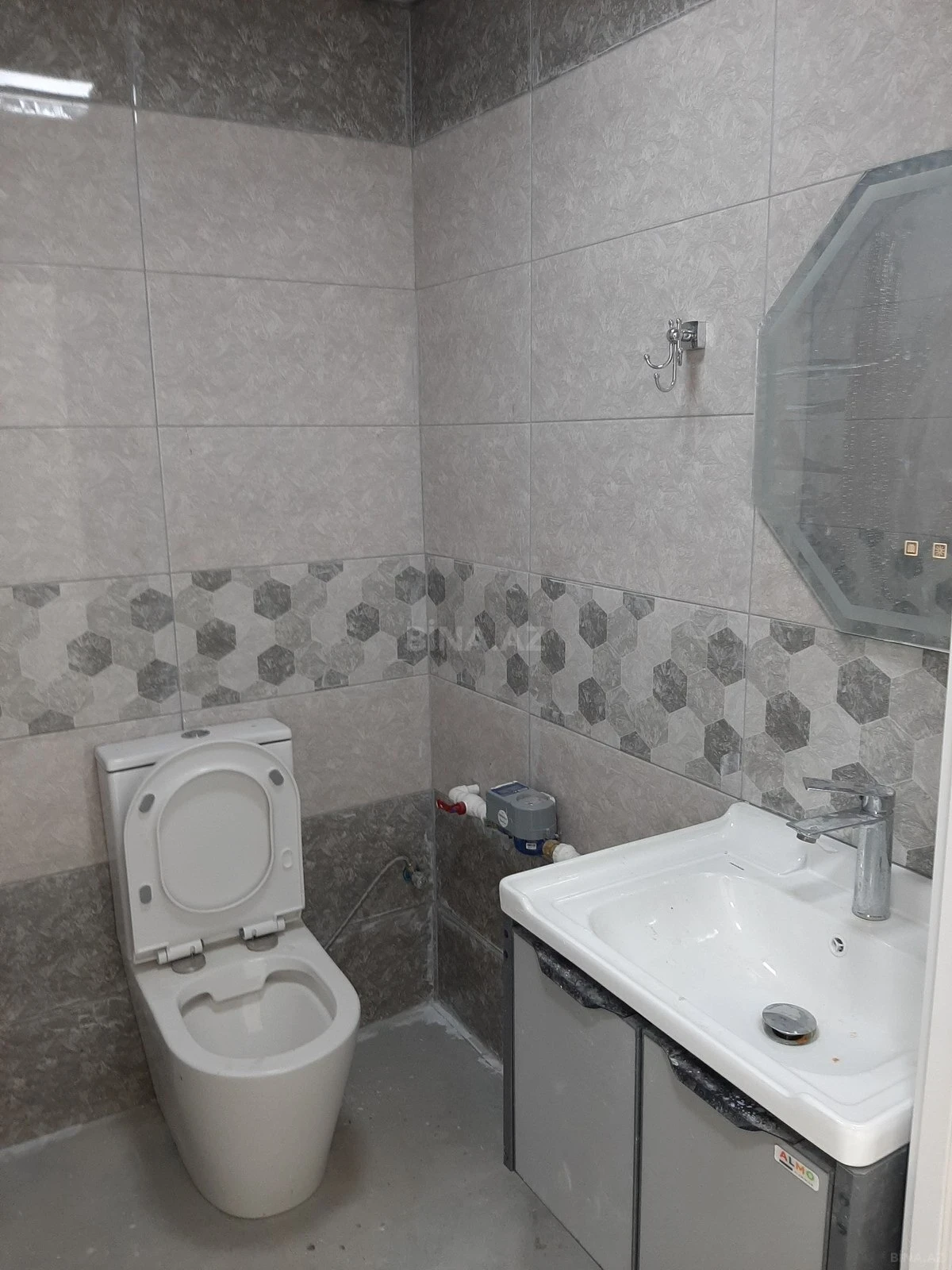 Satılır obyekt 65 m²