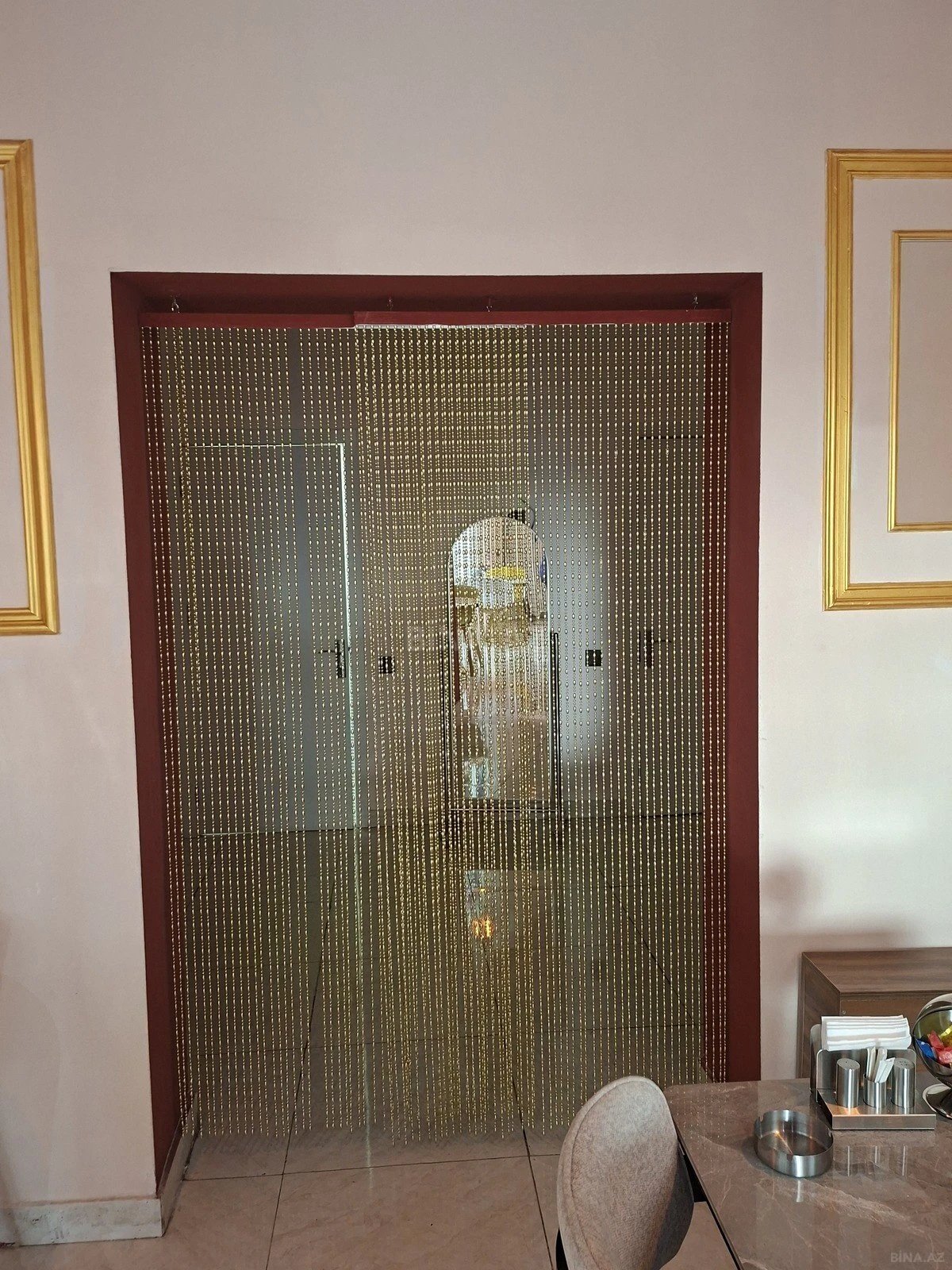 Satılır obyekt 65 m²
