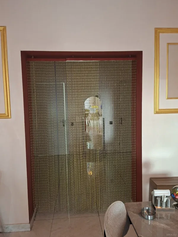 Satılır obyekt 65 m²