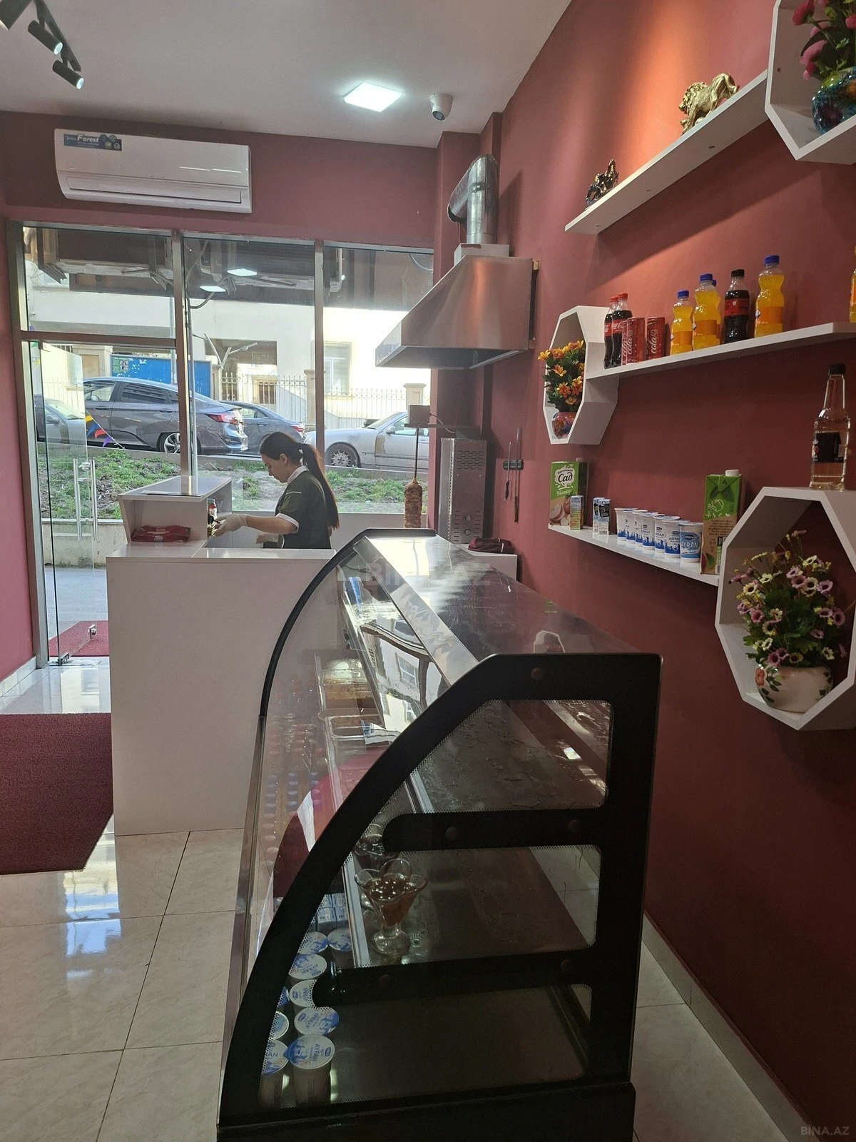 Satılır obyekt 65 m²