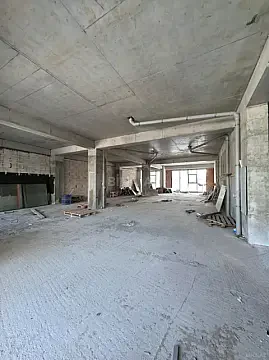 Satılır obyekt 313.3 m²