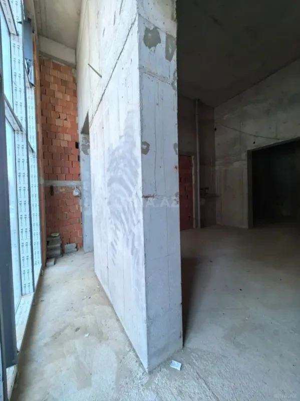 Satılır obyekt 313.3 m²