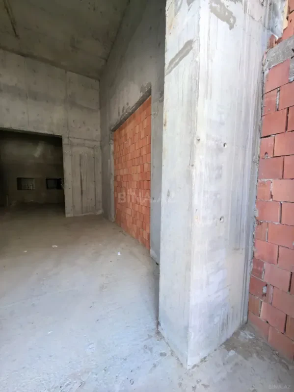 Satılır obyekt 313.3 m²