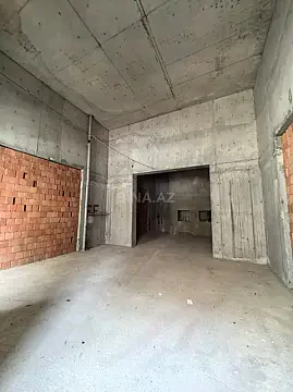 Satılır obyekt 313.3 m²