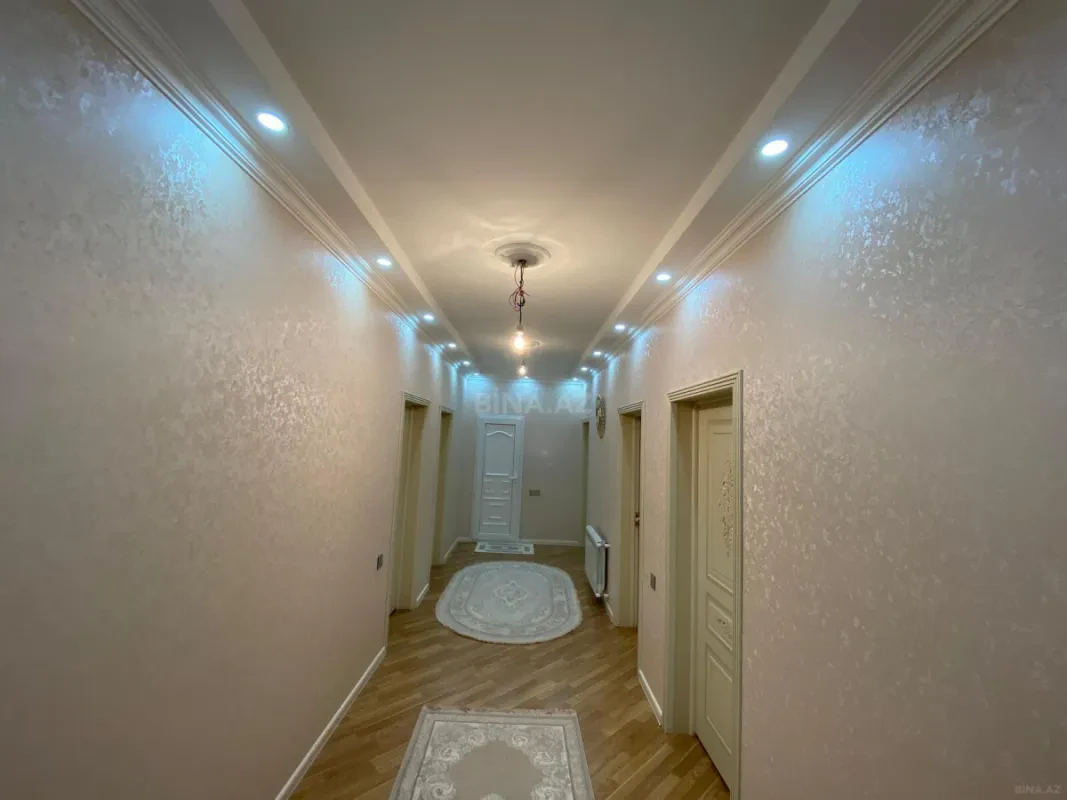 Satılır 4 otaqlı həyət evi 130 m²