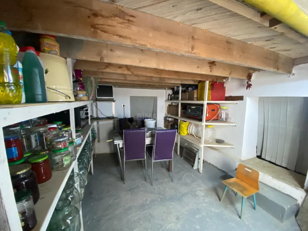 Satılır 4 otaqlı həyət evi 130 m²