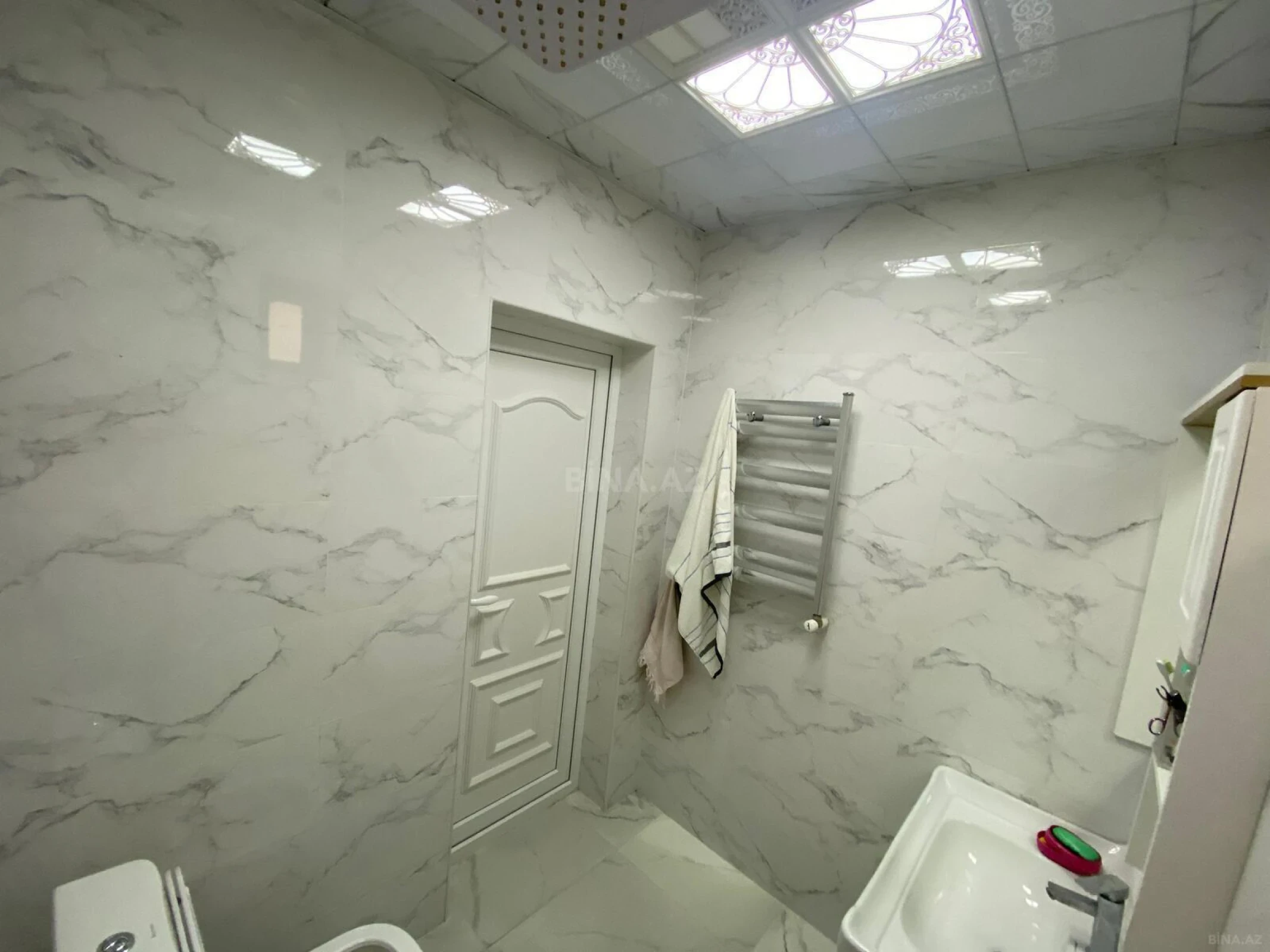 Satılır 4 otaqlı həyət evi 130 m²