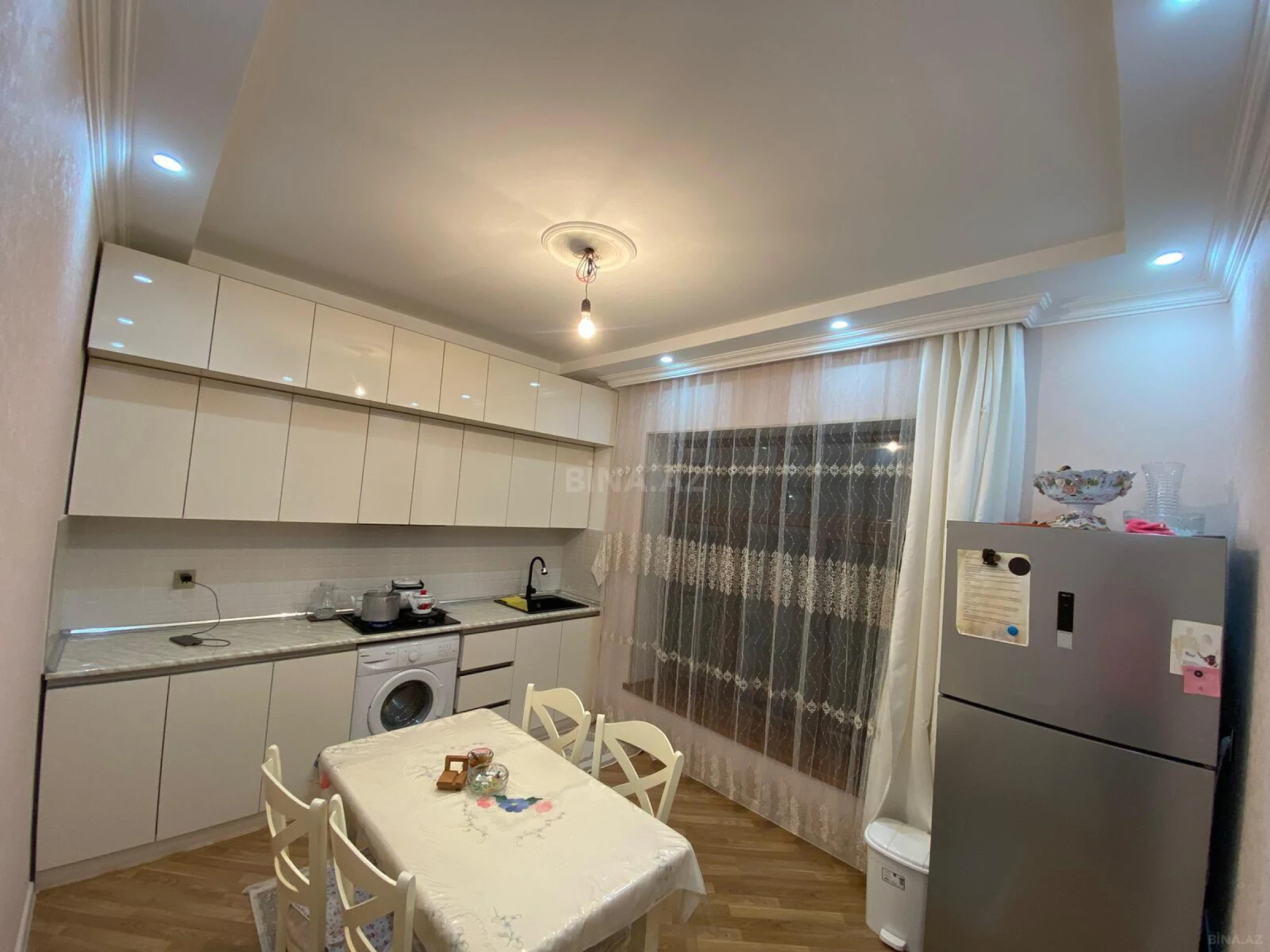 Satılır 4 otaqlı həyət evi 130 m²