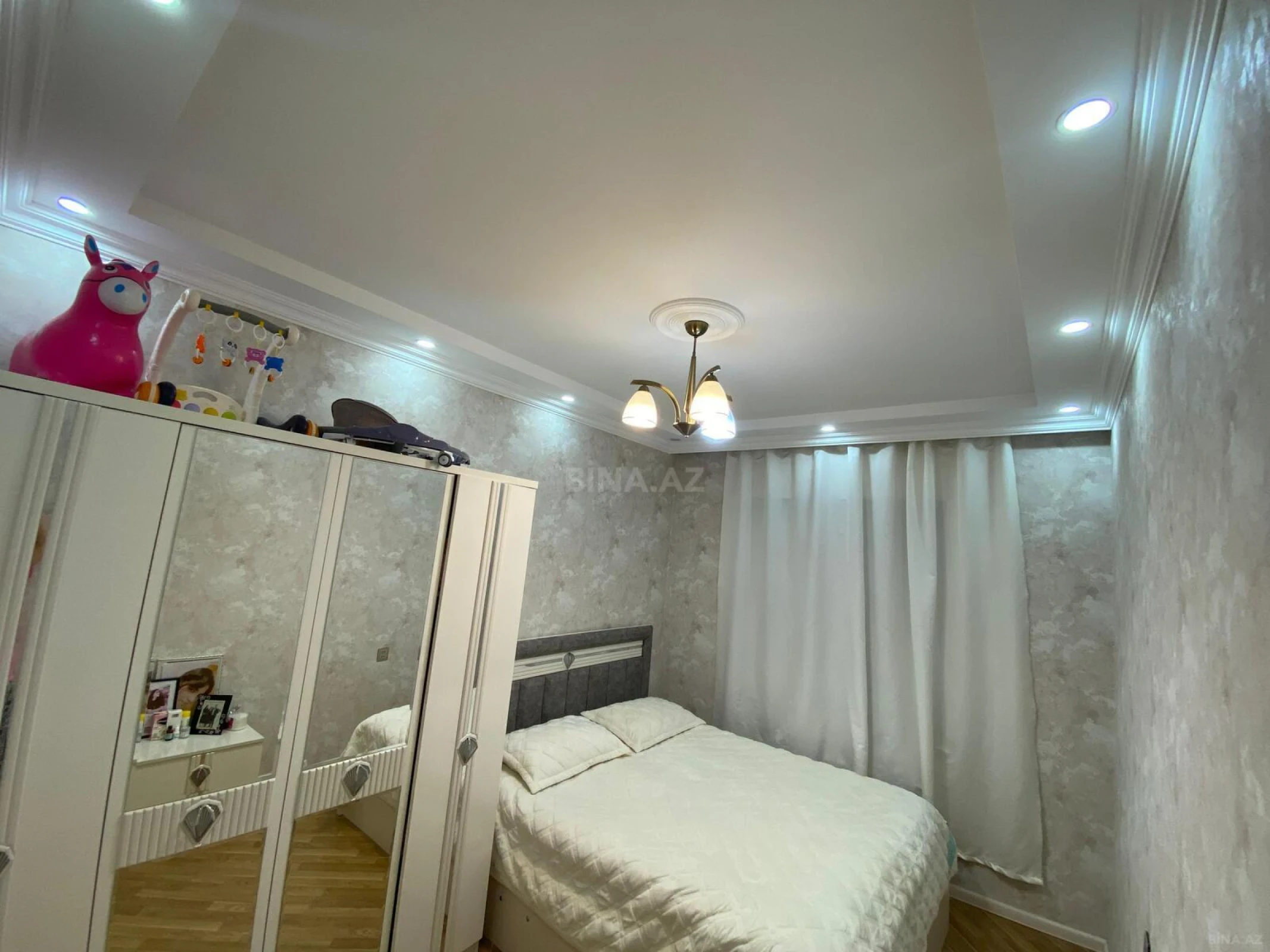 Satılır 4 otaqlı həyət evi 130 m²