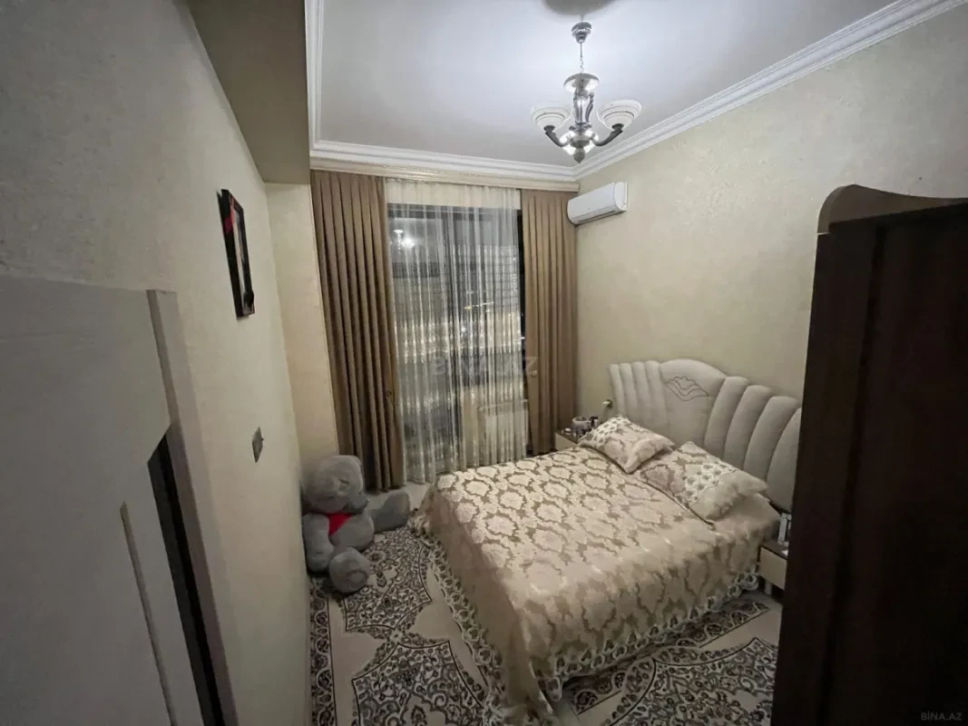 Satılır 3 otaqlı mənzil 106 m²