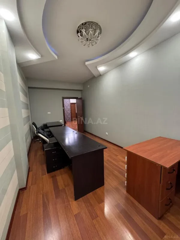 Kirayə verilir 3 otaqlı ofis 170 m²