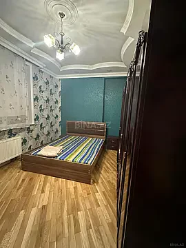 Kirayə verilir 2 otaqlı mənzil 90 m²
