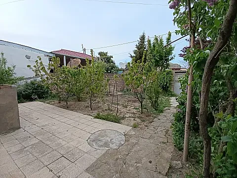 Satılır 3 otaqlı həyət evi 65 m²