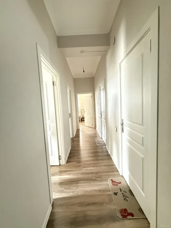 Satılır 3 otaqlı mənzil 88 m²