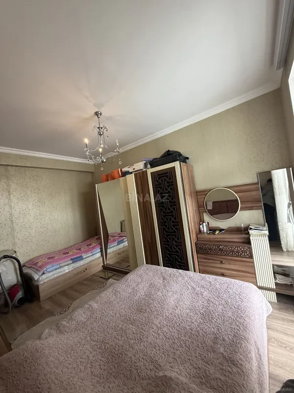 Satılır 3 otaqlı mənzil 88 m²