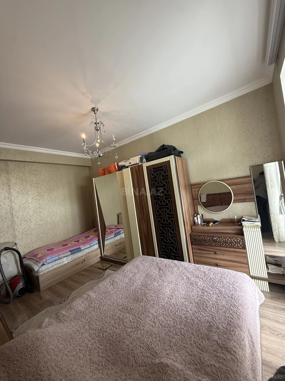 Satılır 3 otaqlı mənzil 88 m²