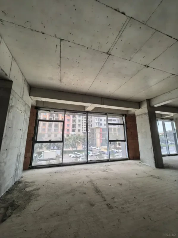 Satılır obyekt 690.9 m²