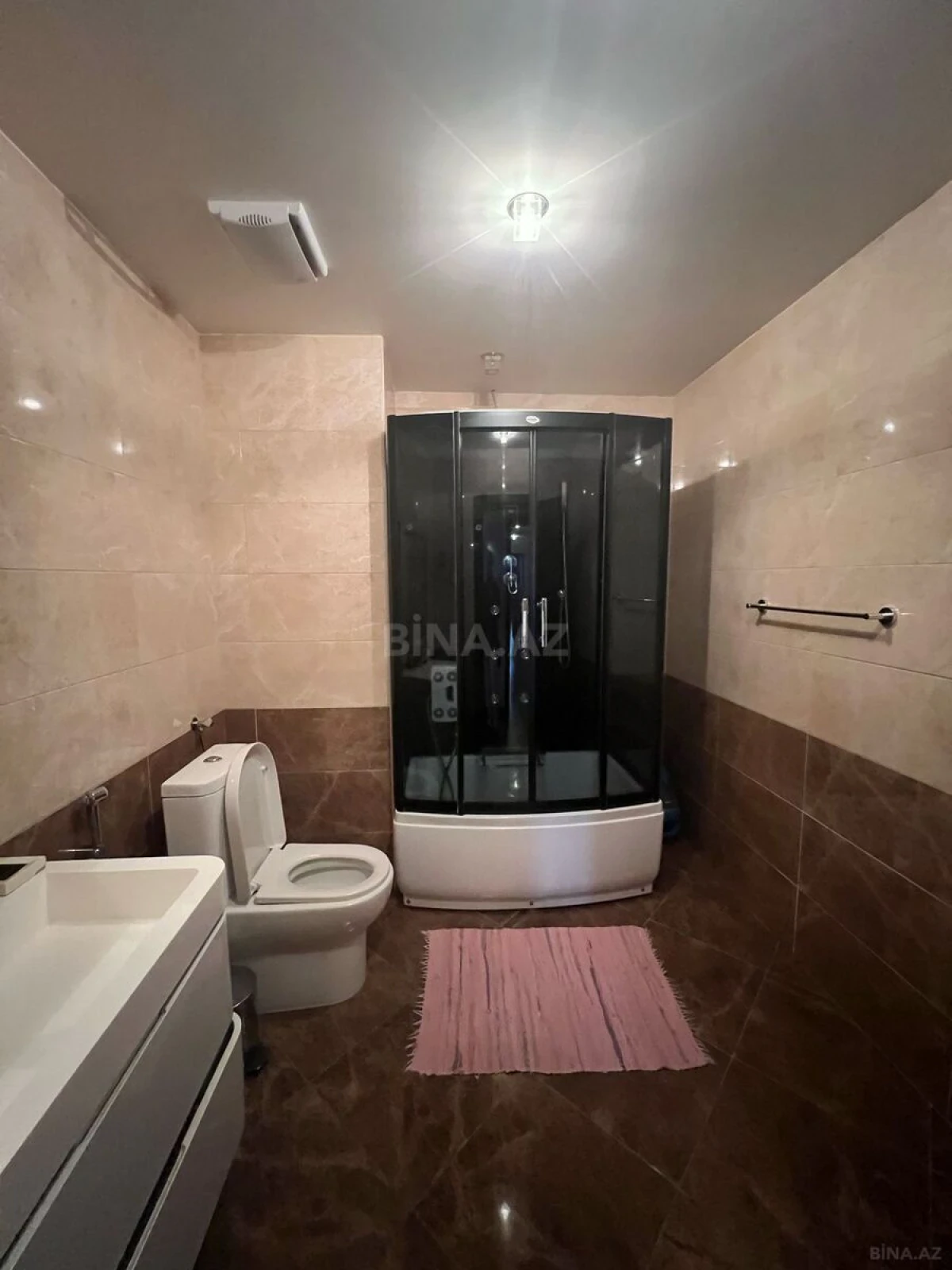 Kirayə verilir 4 otaqlı mənzil 170 m²