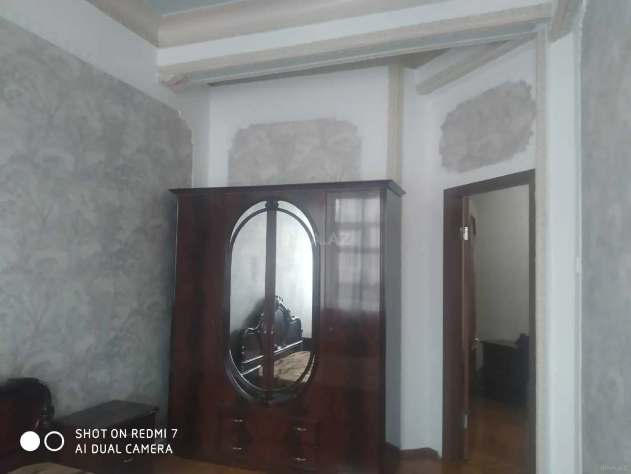 Kirayə verilir 2 otaqlı mənzil 70 m²