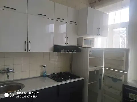 Kirayə verilir 2 otaqlı mənzil 70 m²