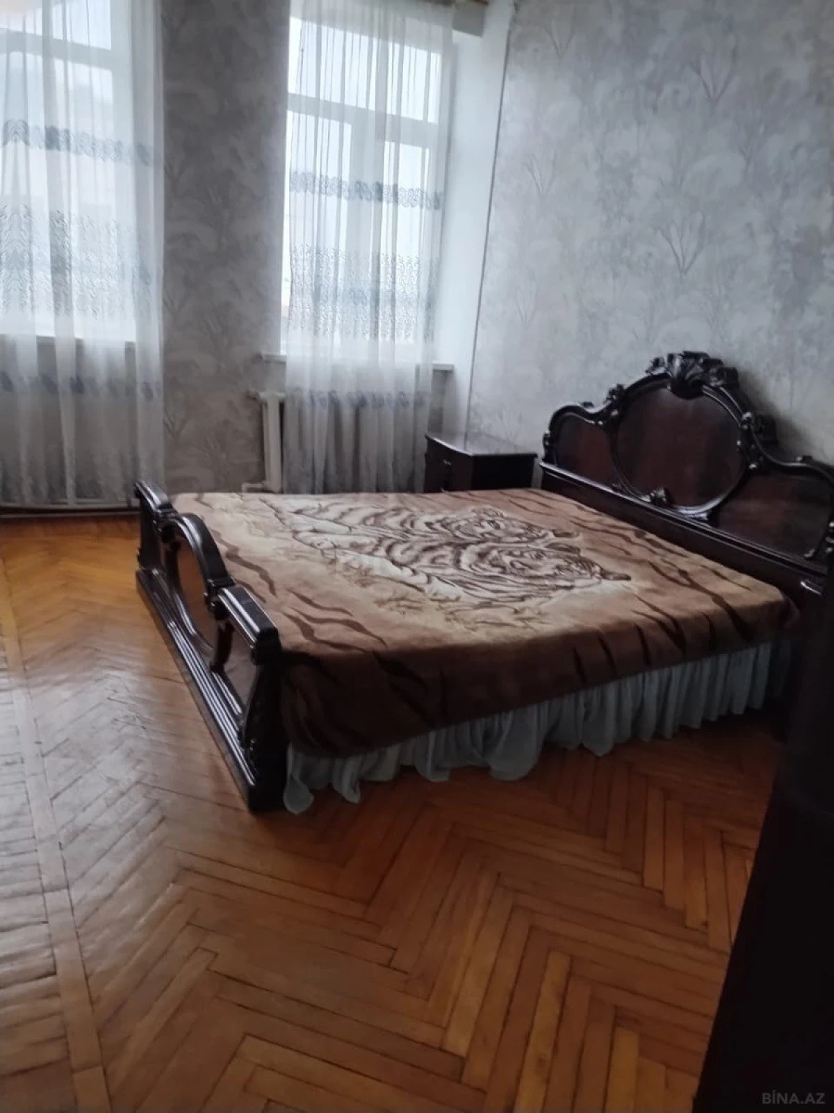 Kirayə verilir 2 otaqlı mənzil 70 m²