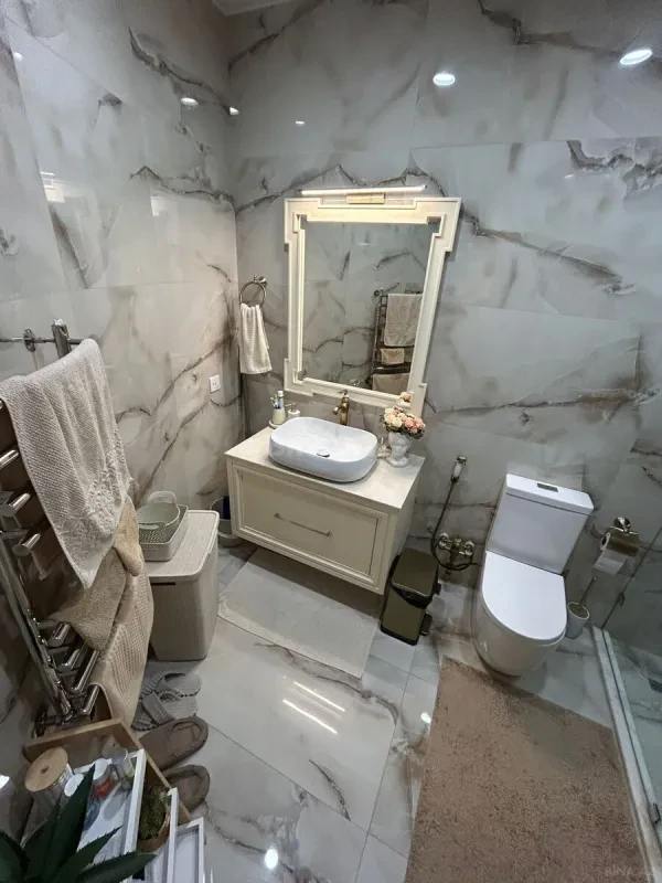 Satılır 4 otaqlı mənzil 87 m²