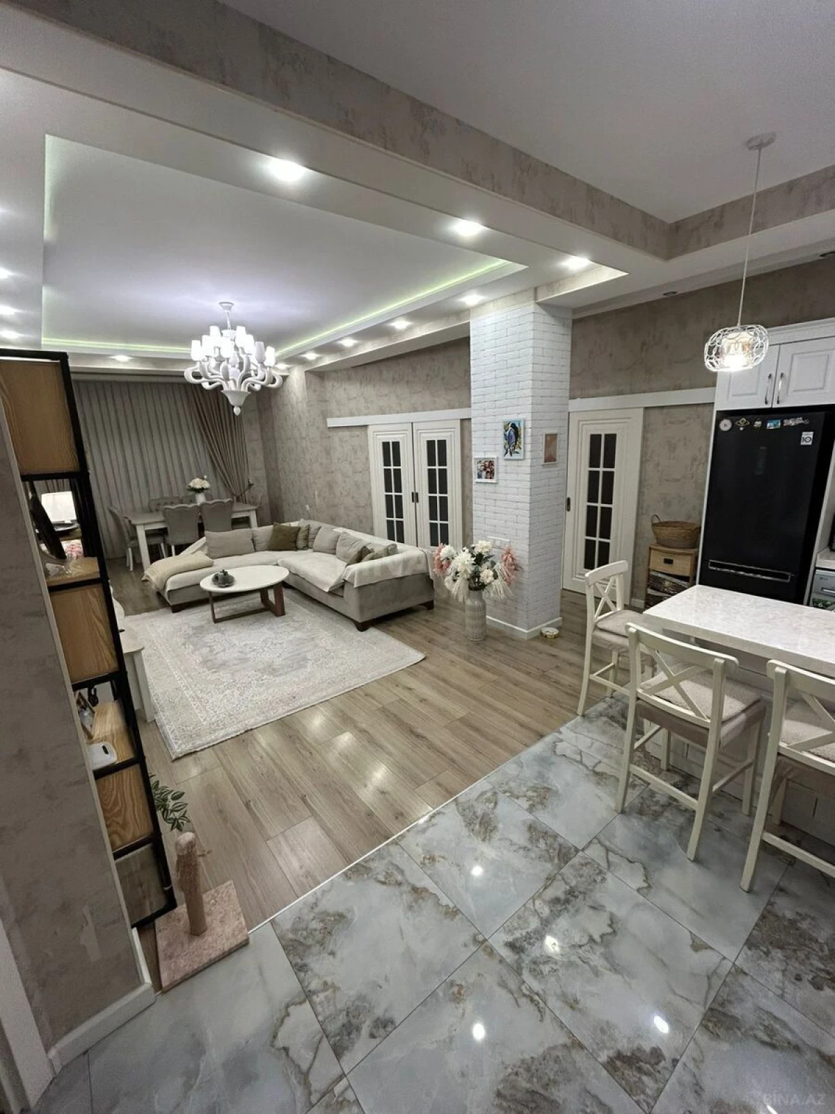 Satılır 4 otaqlı mənzil 87 m²
